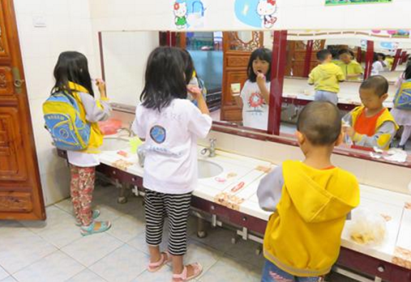 幼儿游戏教学
